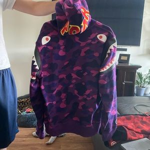 BAPE HOODIE LUXURY SIZE X-LARGE